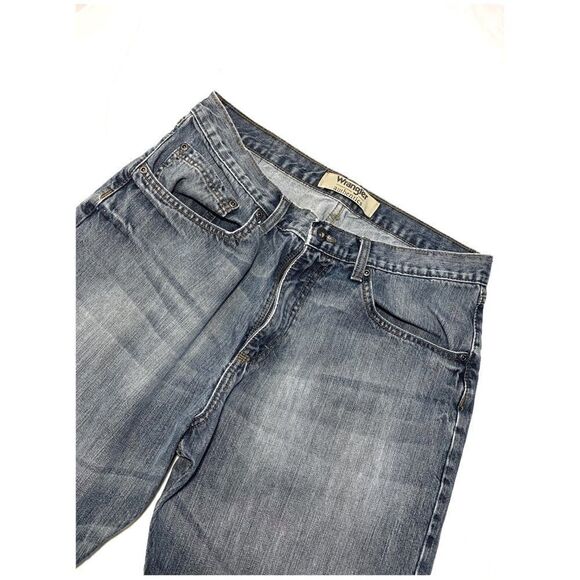 EUC Men’s Wrangler Authentics   - Picture 1 of 4